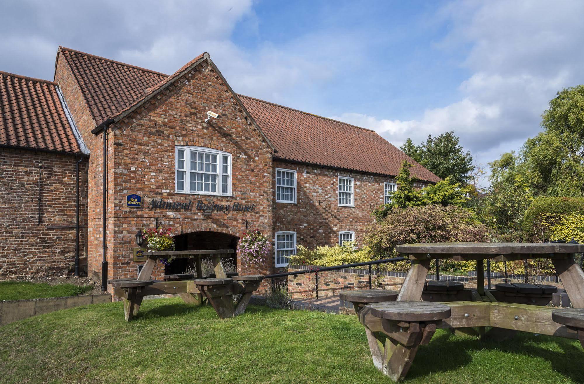 The Admiral Rodney Hotel, Horncastle, Lincolnshire Хорнкасл Экстерьер фото